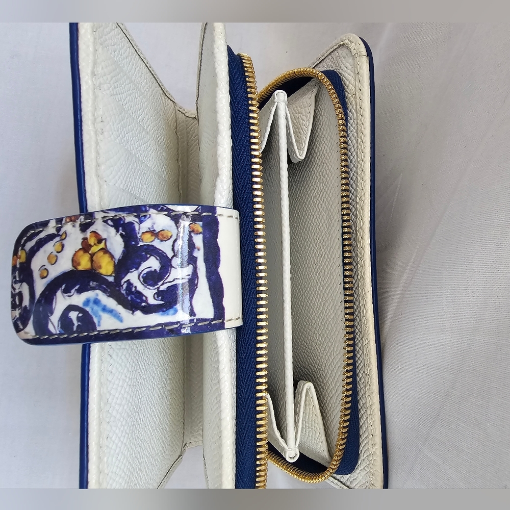 Dolce & Gabbana Milano Wallet - Picture 3 of 5